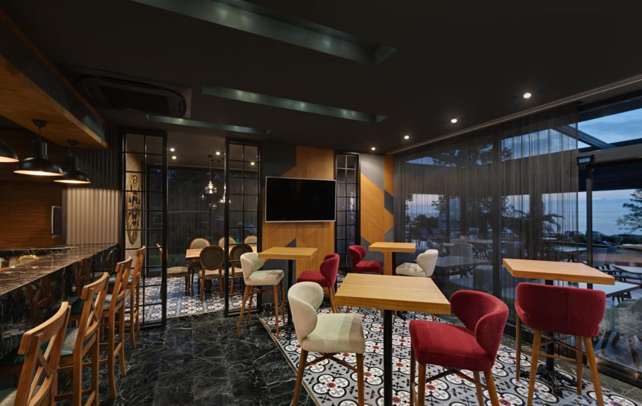 Moevenpick Hotel Trabzon Exterior photo