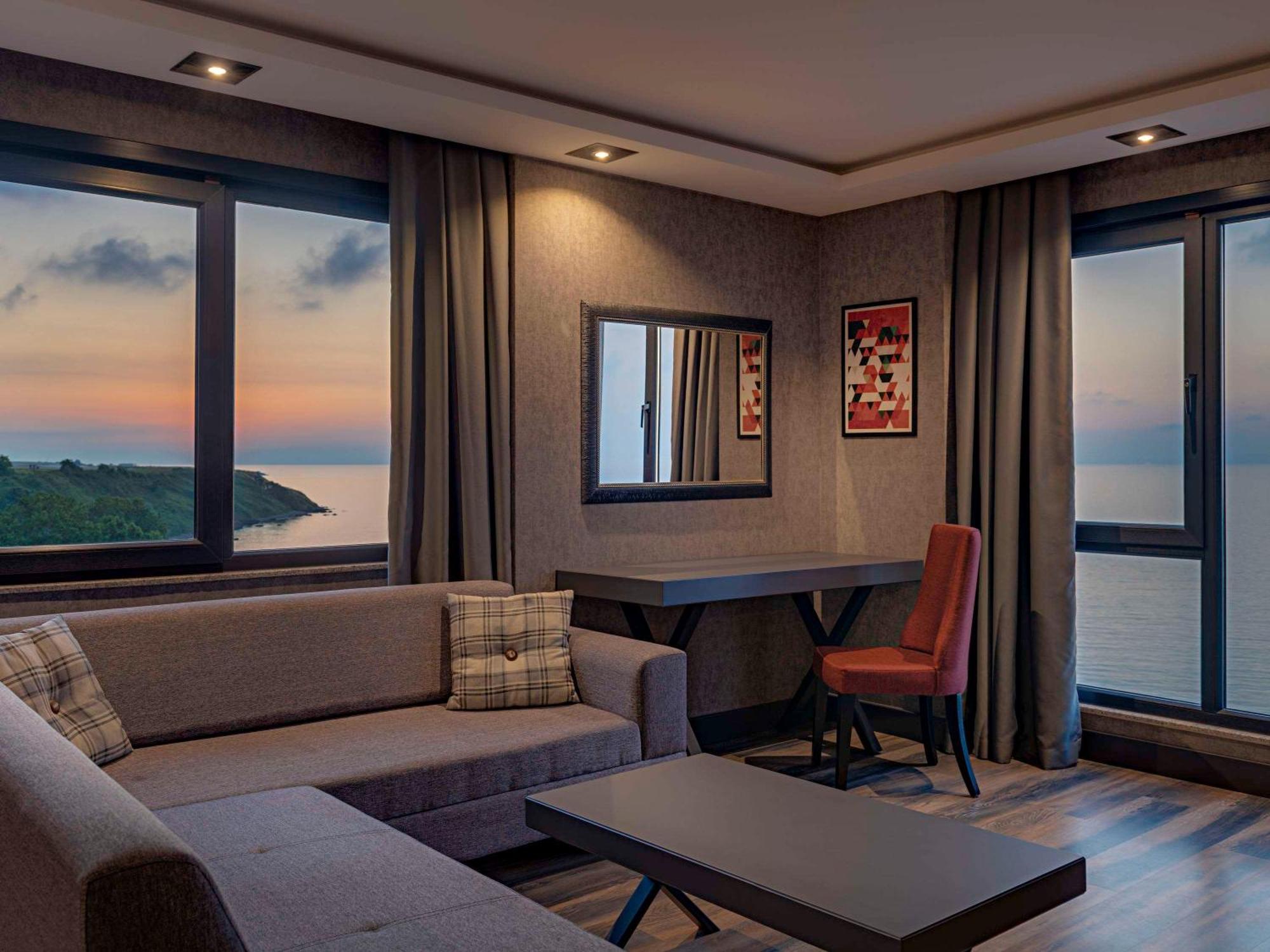 Moevenpick Hotel Trabzon Exterior photo
